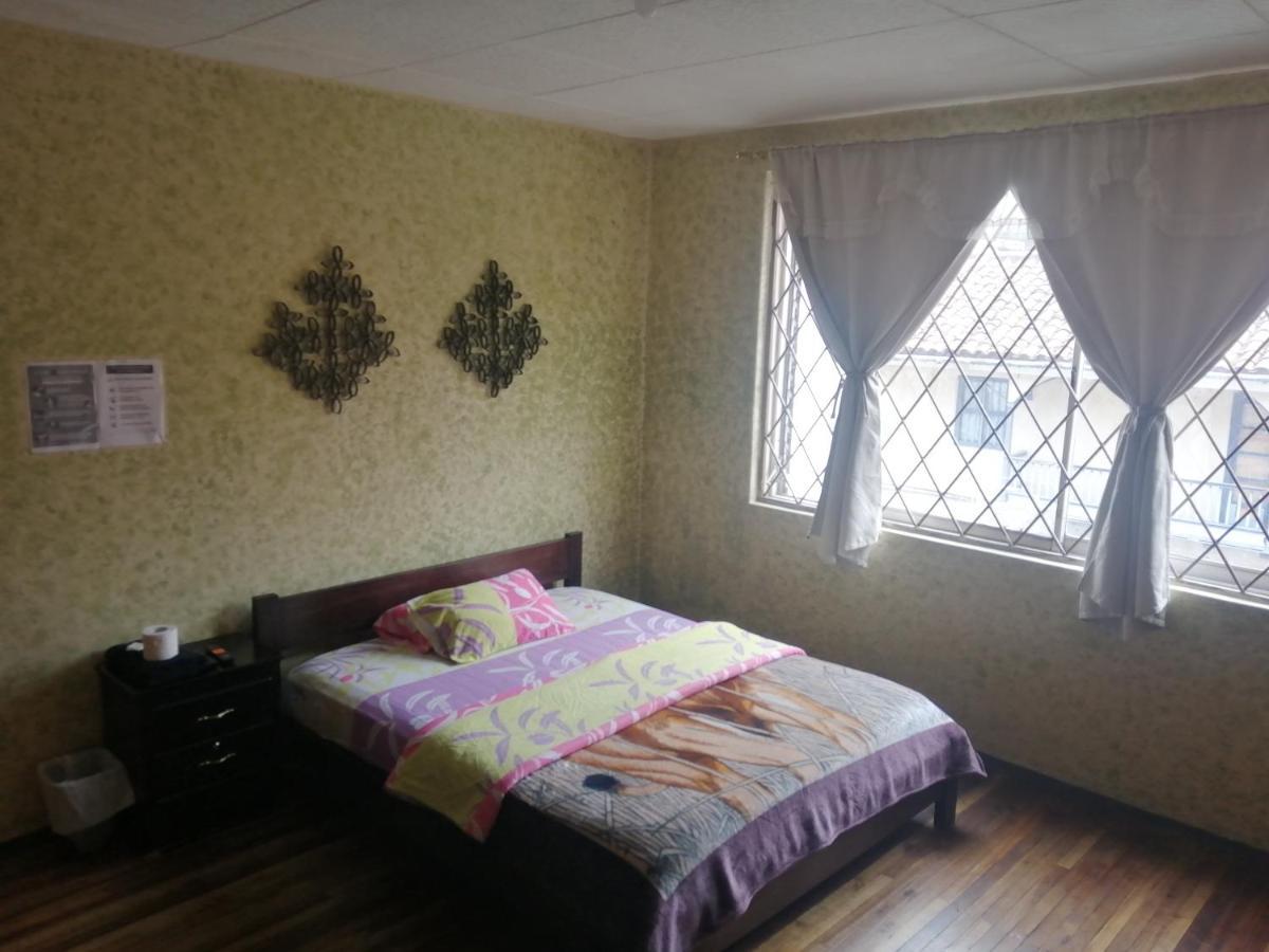 La Perla Cuencana Hostal المظهر الخارجي الصورة
