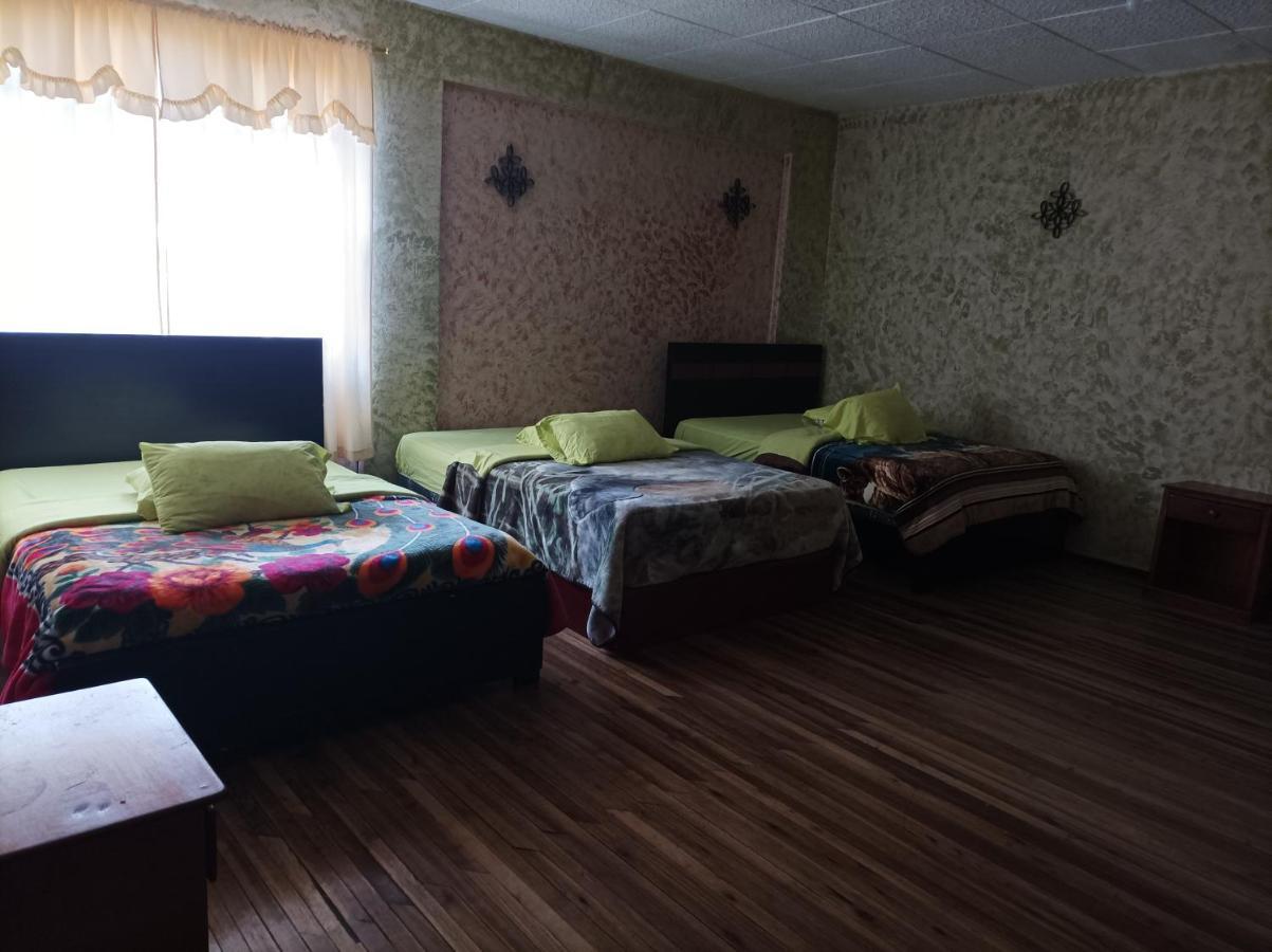 La Perla Cuencana Hostal المظهر الخارجي الصورة