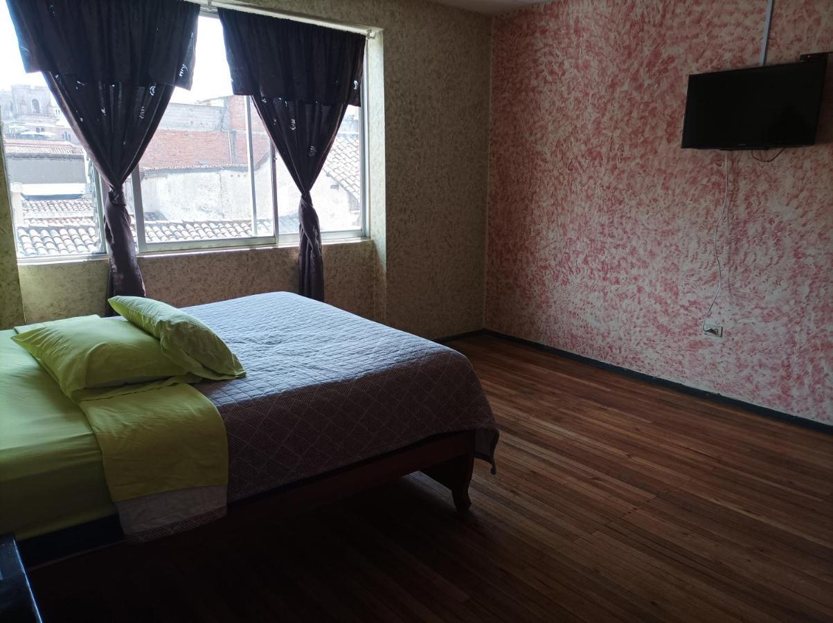 La Perla Cuencana Hostal المظهر الخارجي الصورة