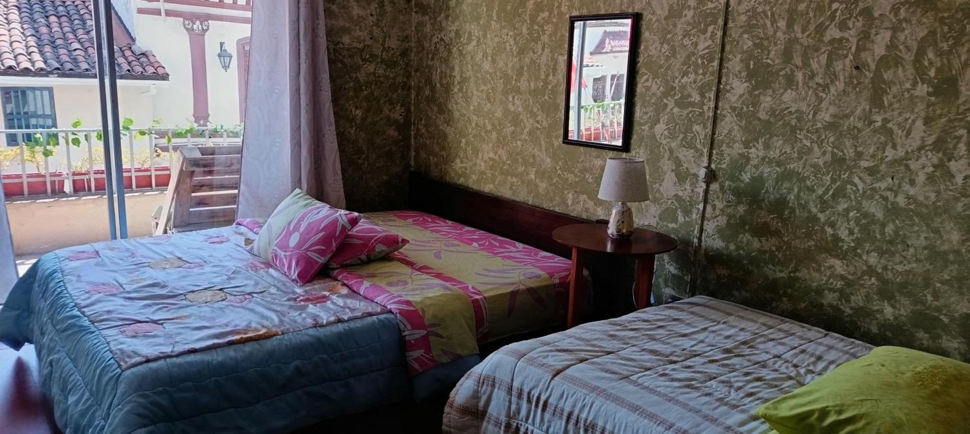 La Perla Cuencana Hostal المظهر الخارجي الصورة